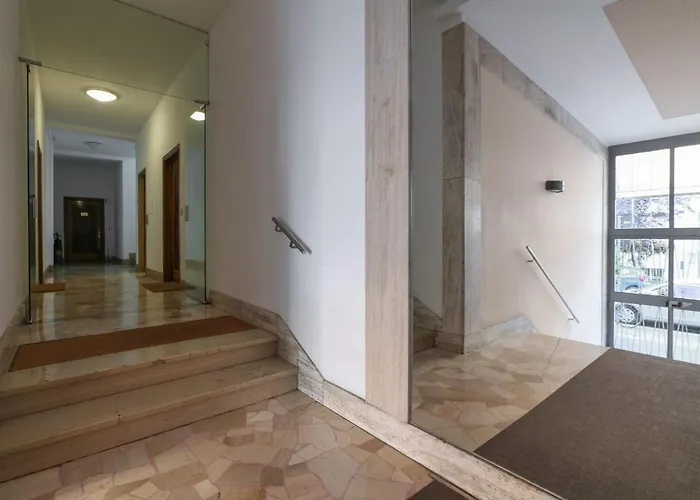 Sweett - Modigliani Apartment *